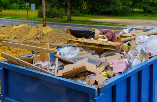 Best Commercial Cleanout Services  in Lake Grove, NY